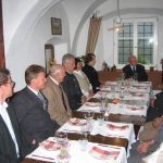 thumbs 122 2293 IMG Dr. Otto von Habsburg trifft sich mit Schützen des Bezirkes Brixen