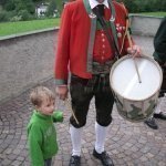 thumbs 10027 Geburtstagsfeier von Ehrenmitglied und Fahnenpatin Luise Niedermayr und Bezirksmajor Sepp Kaser