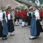 thumbs 10039 Geburtstagsfeier von Ehrenmitglied und Fahnenpatin Luise Niedermayr und Bezirksmajor Sepp Kaser