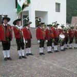 thumbs 10041 Geburtstagsfeier von Ehrenmitglied und Fahnenpatin Luise Niedermayr und Bezirksmajor Sepp Kaser