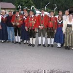 thumbs 10060 Geburtstagsfeier von Ehrenmitglied und Fahnenpatin Luise Niedermayr und Bezirksmajor Sepp Kaser