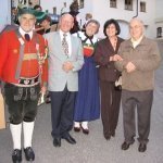 thumbs 10062 Geburtstagsfeier von Ehrenmitglied und Fahnenpatin Luise Niedermayr und Bezirksmajor Sepp Kaser